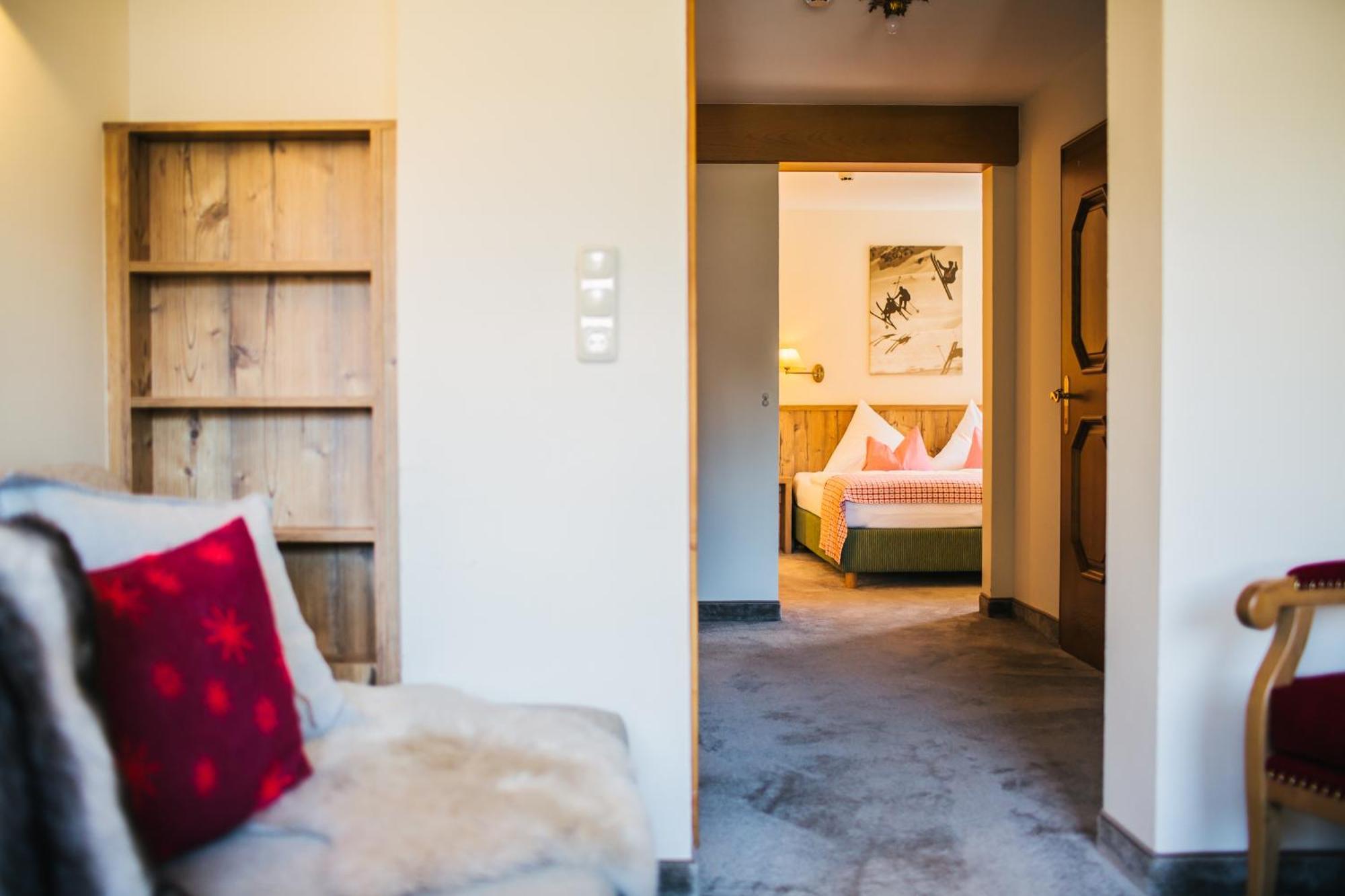 Hotel Dr Otto Murr B&B ซังคท์อันทอนอัมอาร์ลแบร์ก ภายนอก รูปภาพ