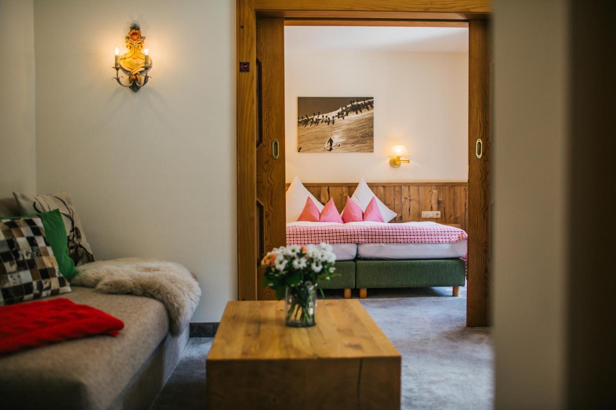 Hotel Dr Otto Murr B&B ซังคท์อันทอนอัมอาร์ลแบร์ก ภายนอก รูปภาพ