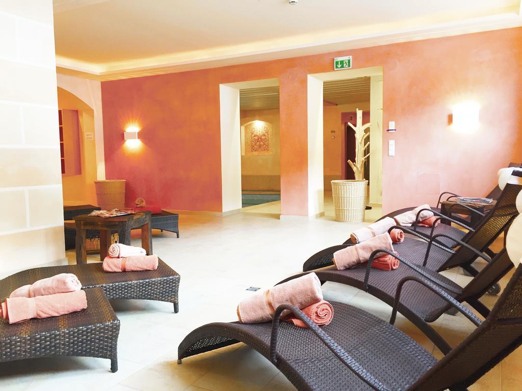 Hotel Dr Otto Murr B&B ซังคท์อันทอนอัมอาร์ลแบร์ก ภายนอก รูปภาพ